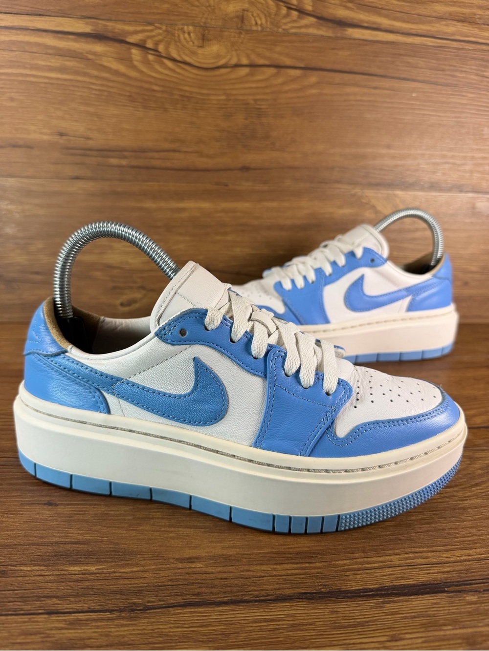Nike Air Jordan 1 Elevate Low SE Leather Sneaker Women’s Size 7 Shoes DQ3698-141